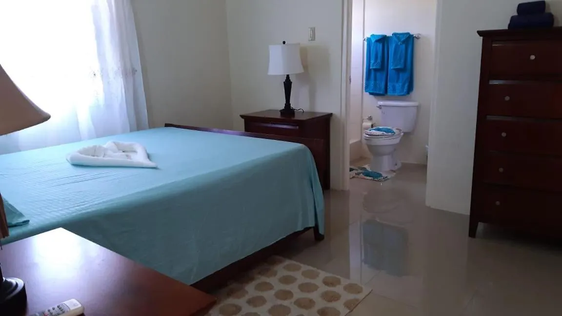 Bing'S Home Away From Home Ocho Rios Jamaica